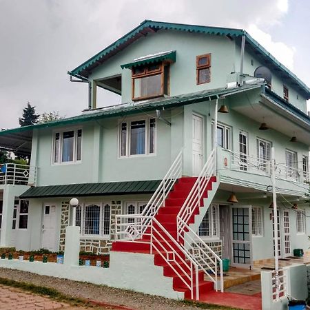 Chirping Orchard, Mukteshwar B&B 외부 사진